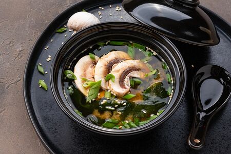 Мисо суп с грибами