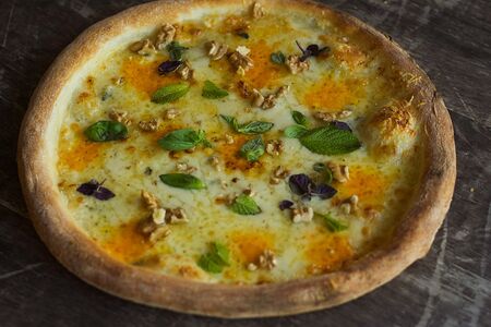 Сырная пицца