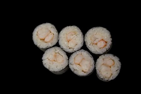 Маки с креветкой