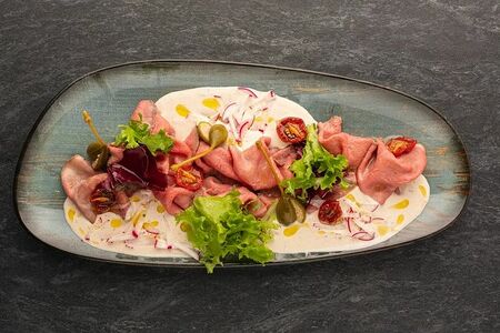 Вителло Тоннато из мраморной говядины