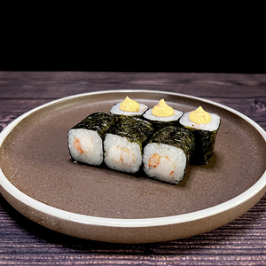 Мини-ролл с креветкой