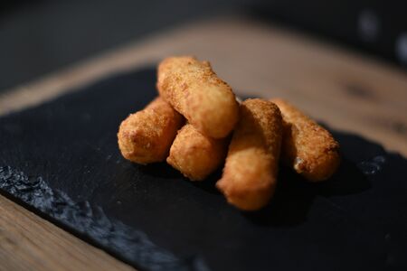 Сырные палочки