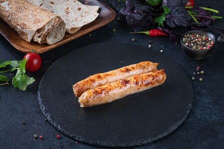 Куриные колбаски