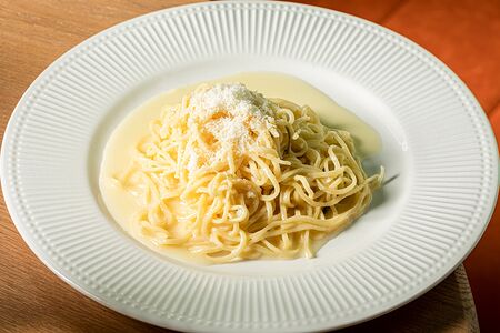 Тальолини с пармезаном и трюфельным маслом