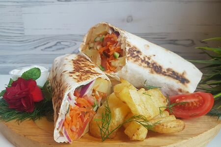 Шаверма вегетарианская в лаваше