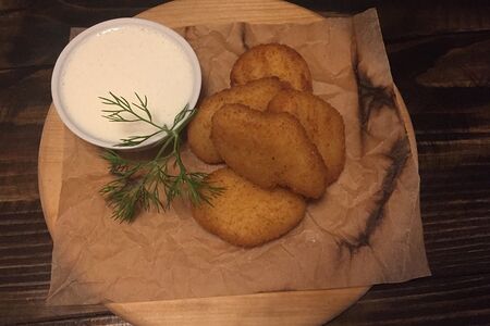 Наггетсы куриные с сырным соусом