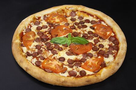 Пицца Баварская (традиционное тесто)