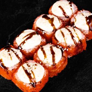 Ролл запеченная Калифорния с лососем