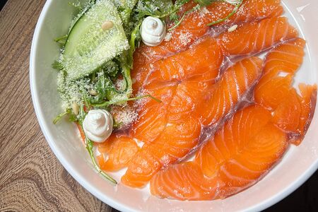 Карпаччо из лосося