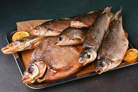 Рыбка вяленая