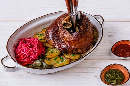 Рулька по-чешски