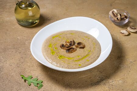 Суп-пюре грибной