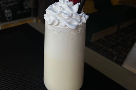 Милкшейк ванильный