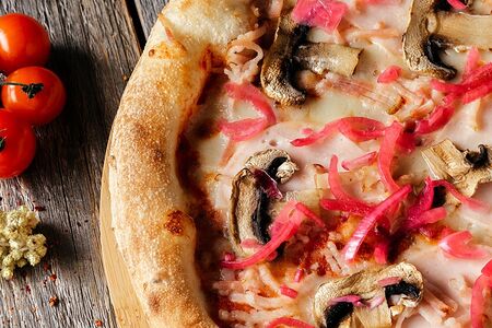 Пицца Ветчина и бекон