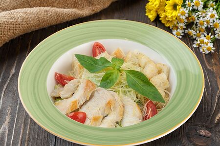 Цезарь с курицей