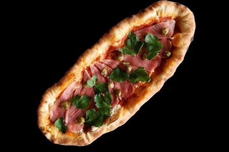 Пиде с тунцом