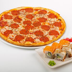 Пицца и ролл