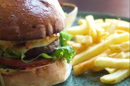 Бургер с фри