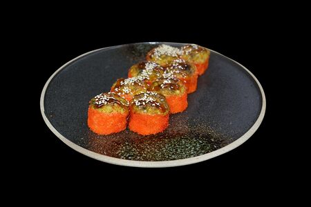 Запеченный с мидиями и креветками