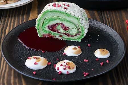 Фисташковый рулет