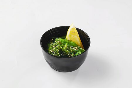 Чука с ореховым соусом