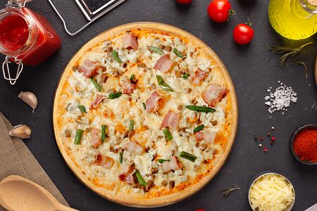 Пицца Миланезе