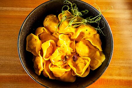 Пельмешки с тигровой креветкой