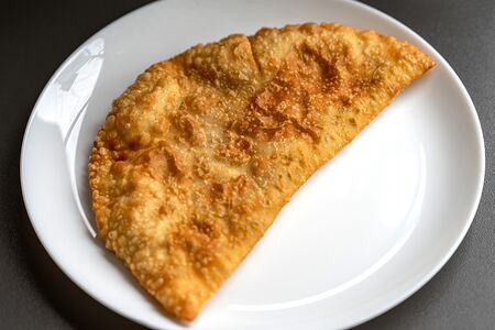 Чебурек с говядиной