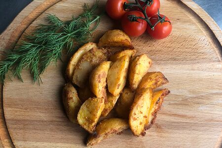 Картофель долькой