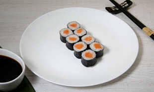 Ролл классический с лососем 8 шт