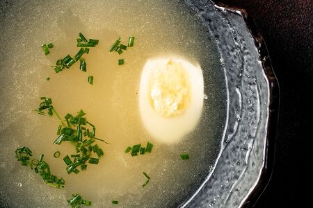 Бульон куриный с яйцом