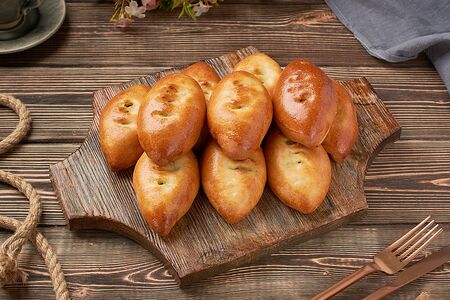 Фуршетные пирожки с яйцом и зелёным луком