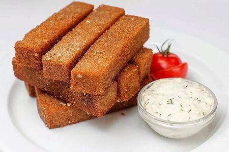 Гренки чесночные