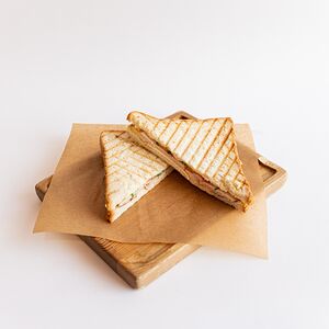 Сэндвич с курицей и сыром