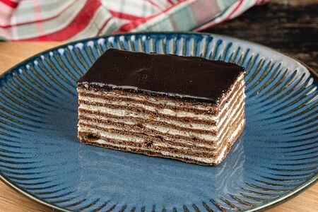 Медовик чёрный