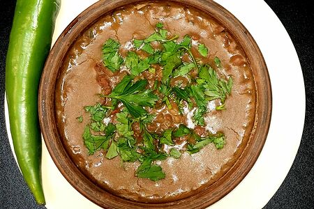 Лобио с грецкими орехами