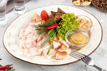 Сало Кубанское с гренками