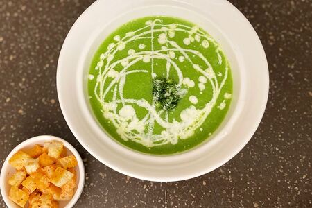 Суп пюре брокколи