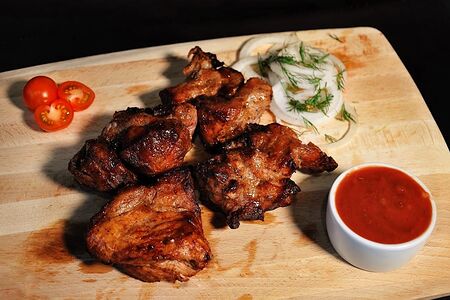 Шашлык из cвинoй шеи