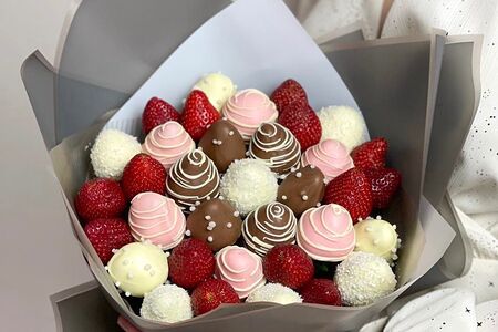 Букет клубники в шоколаде Racy