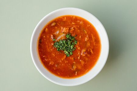 Солянка с копченым мясом