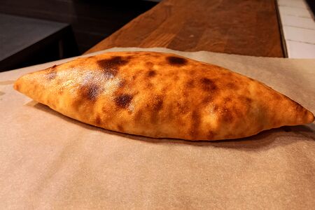 Пенерли с радужной форелью и сливочным соусом