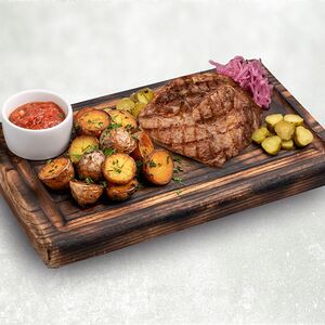Большой кусок свинины