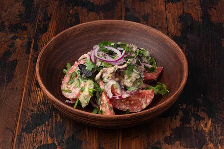 Овощной салат по-грузински