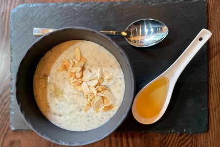 Овсяная каша на кокосовом молоке