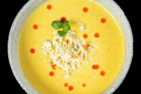 Суп-пюре Сырный с гренками