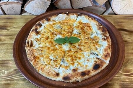 Пицца Четыре сыра