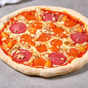 Средняя пицца Мясная