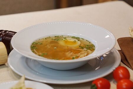Куриный суп с лапшой