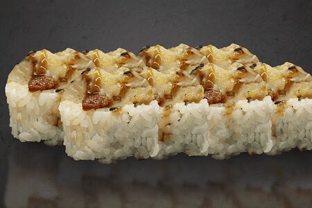 Запечённый угорь с креветкой